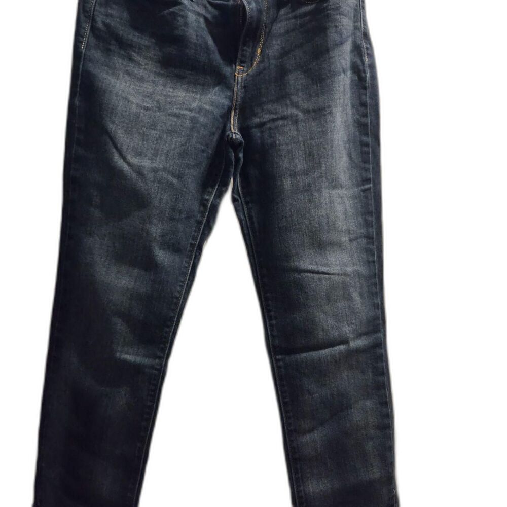 Signature by Levi Strauss & Co. Modern Slim Cuffed Jeans